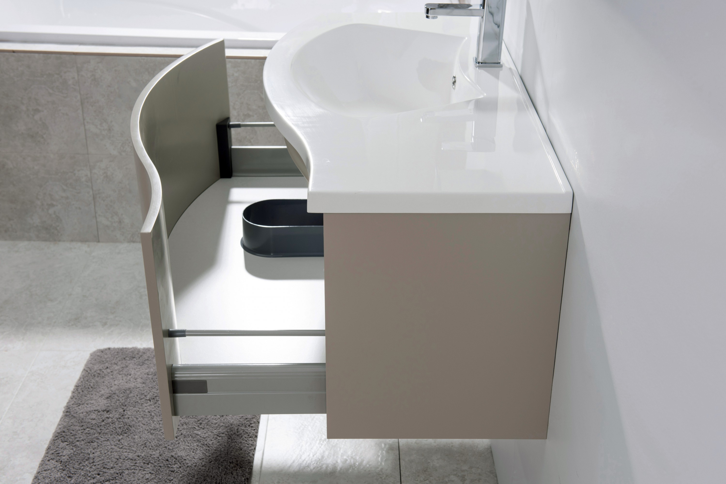 Lena 1000 bathroom furniture set with washbasin - Matt taupe Lena 1000 bathroom furniture set with washbasin - Matt taupe